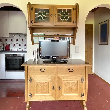 Cristall شقة لوتاش